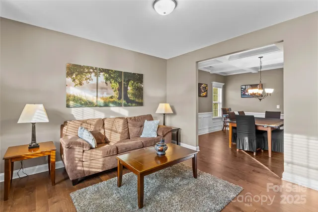 $779,999 | 4018 Halyard Drive, Denver, NC 28037