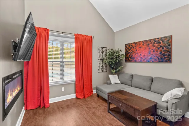 $779,999 | 4018 Halyard Drive, Denver, NC 28037