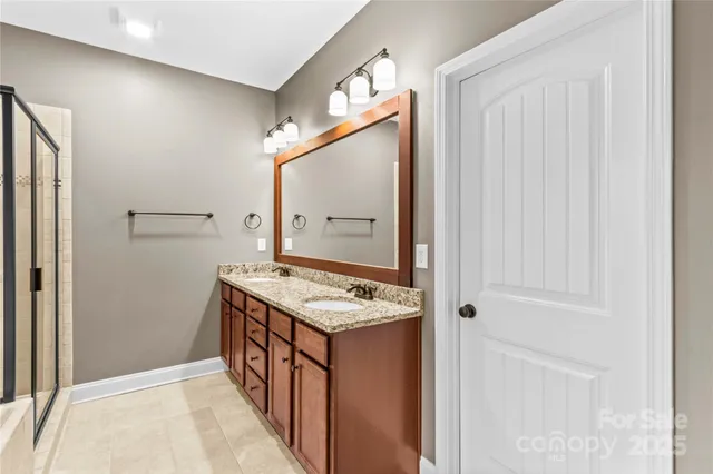 $779,999 | 4018 Halyard Drive, Denver, NC 28037