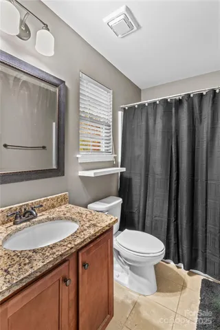 $779,999 | 4018 Halyard Drive, Denver, NC 28037