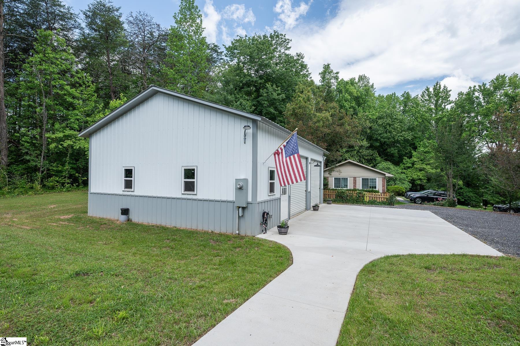 508 Forest Drive Landrum, SC 29356 - Photo 43 of 48