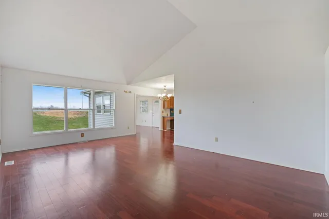 $259,000 | 821 Eagle Cove Drive, South Bend, IN 46614