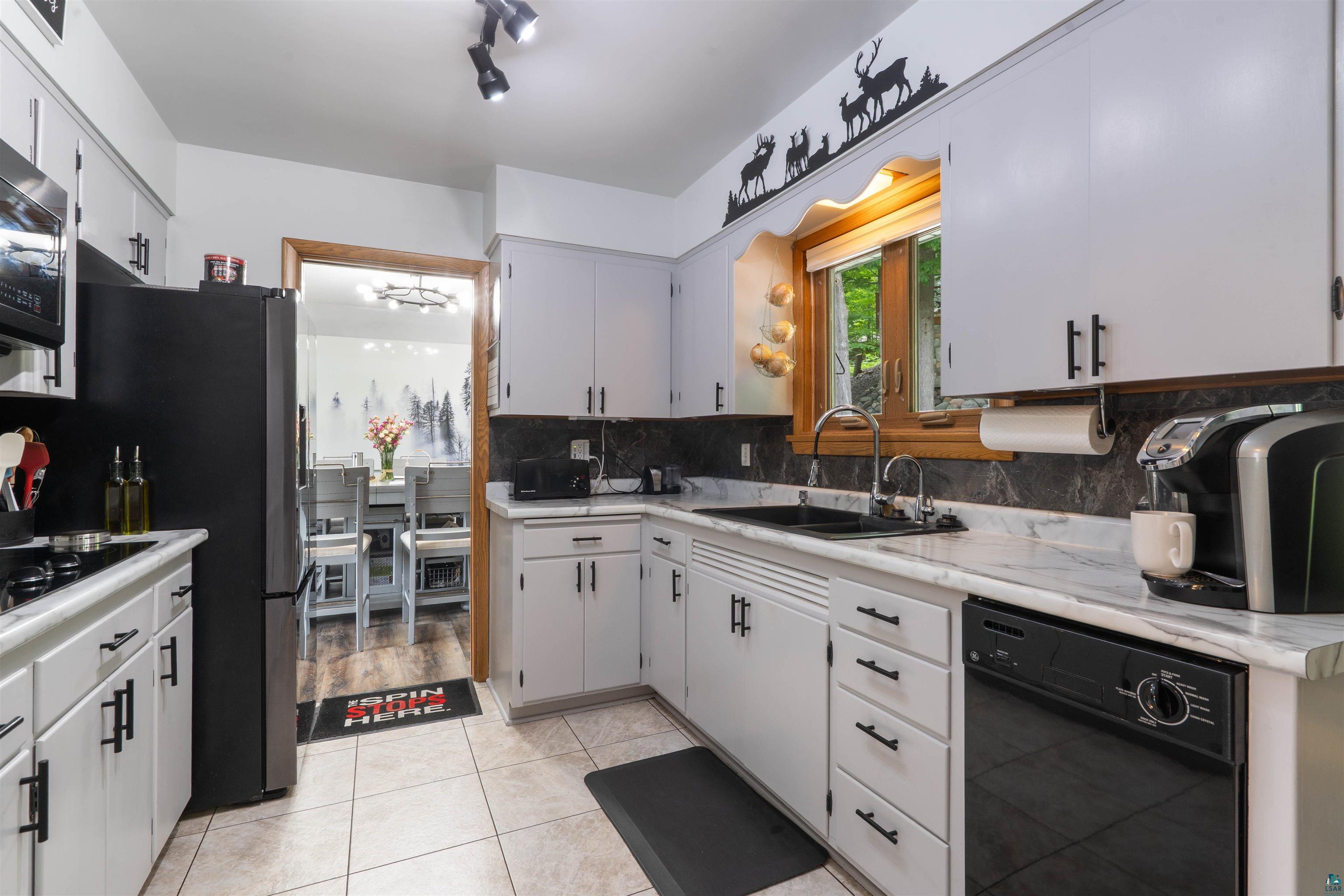 615 Snively Road Duluth, MN 55803 - Photo 12 of 44