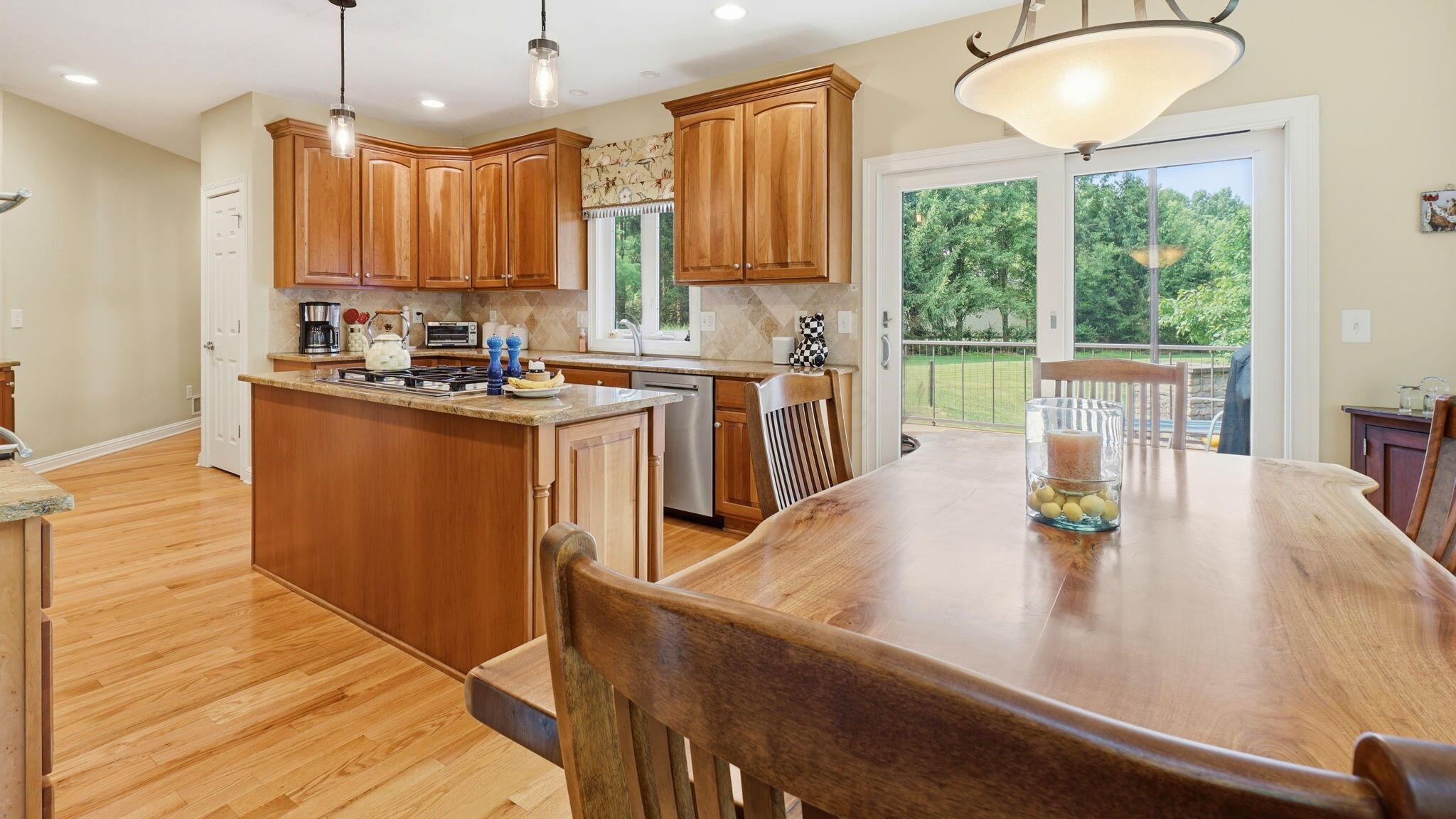 9966 Center Village Road Galena, OH 43021 - Photo 13 of 69 Dining Area
