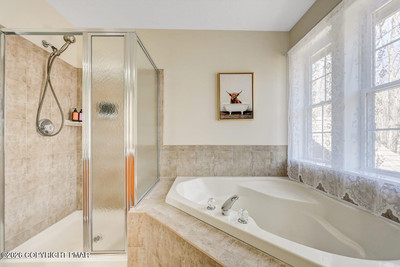 355 Windy Bush Road Long Pond, PA 18334 - Photo 28 of 39 Garden Tub