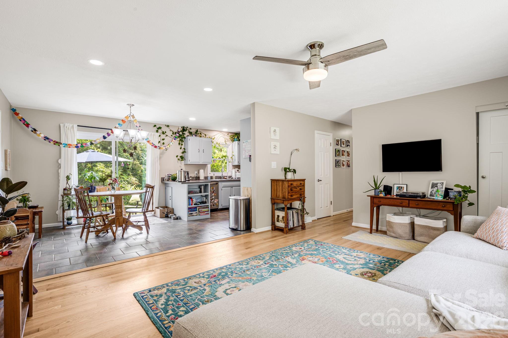 5 Hillview Road Asheville, NC 28805 - Photo 8 of 46