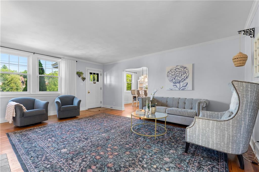 136 Rae Avenue Pittsburgh, PA 15228 - Photo 4 of 50 Gallery Image 4