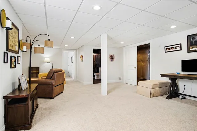 $668,800 | 16 Aden Hill, Pittsford, NY 14534