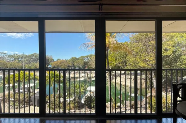 $3,750 | 96000 Overseas Highway, Unit S8, Key Largo, FL 33037