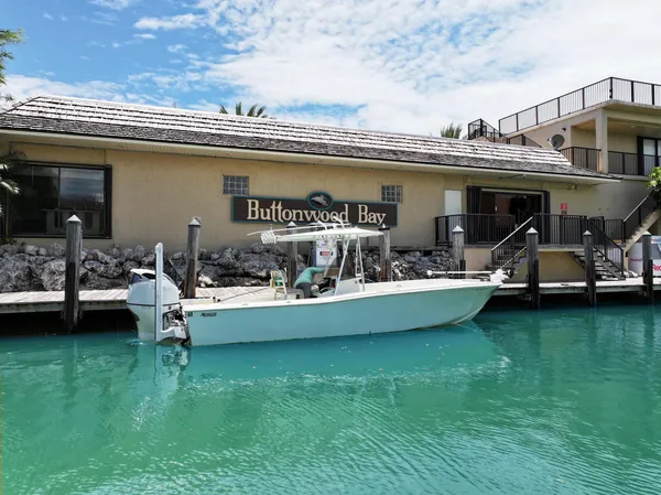 $3,750 | 96000 Overseas Highway, Unit S8, Key Largo, FL 33037