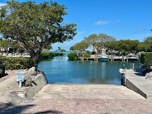 $3,750 | 96000 Overseas Highway, Unit S8, Key Largo, FL 33037