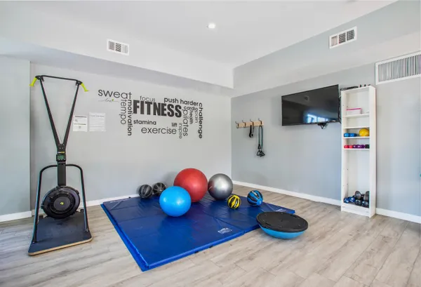 $3,750 | 96000 Overseas Highway, Unit S8, Key Largo, FL 33037