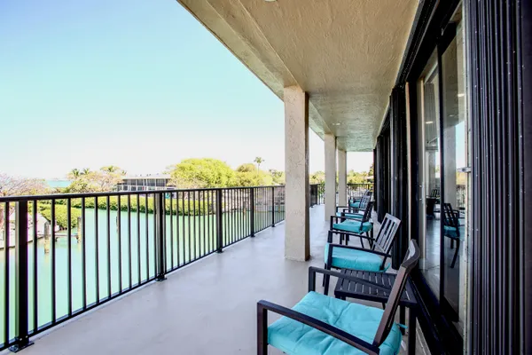 $3,750 | 96000 Overseas Highway, Unit S8, Key Largo, FL 33037
