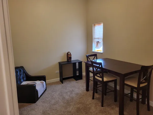 $2,200 | 5831 South Shields Avenue, Unit 1, Chicago, IL 60621