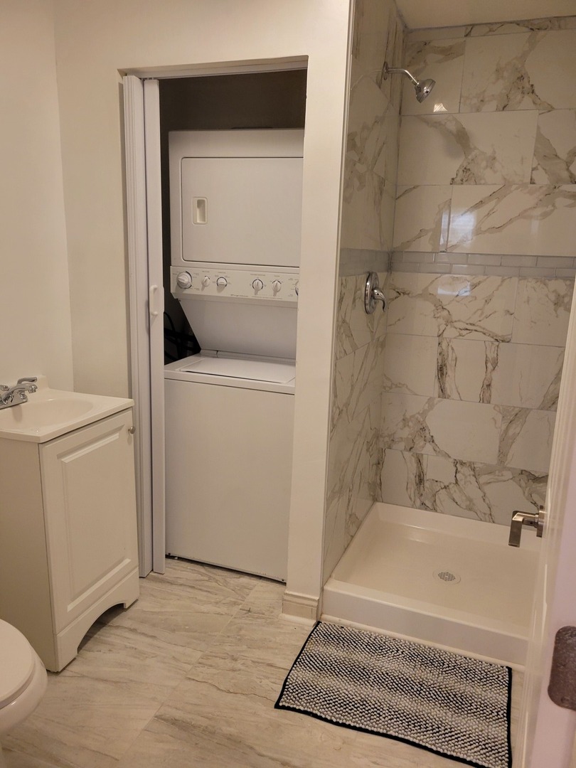 5831 South Shields Avenue, Unit 1 Chicago, IL 60621 - Photo 10 of 11