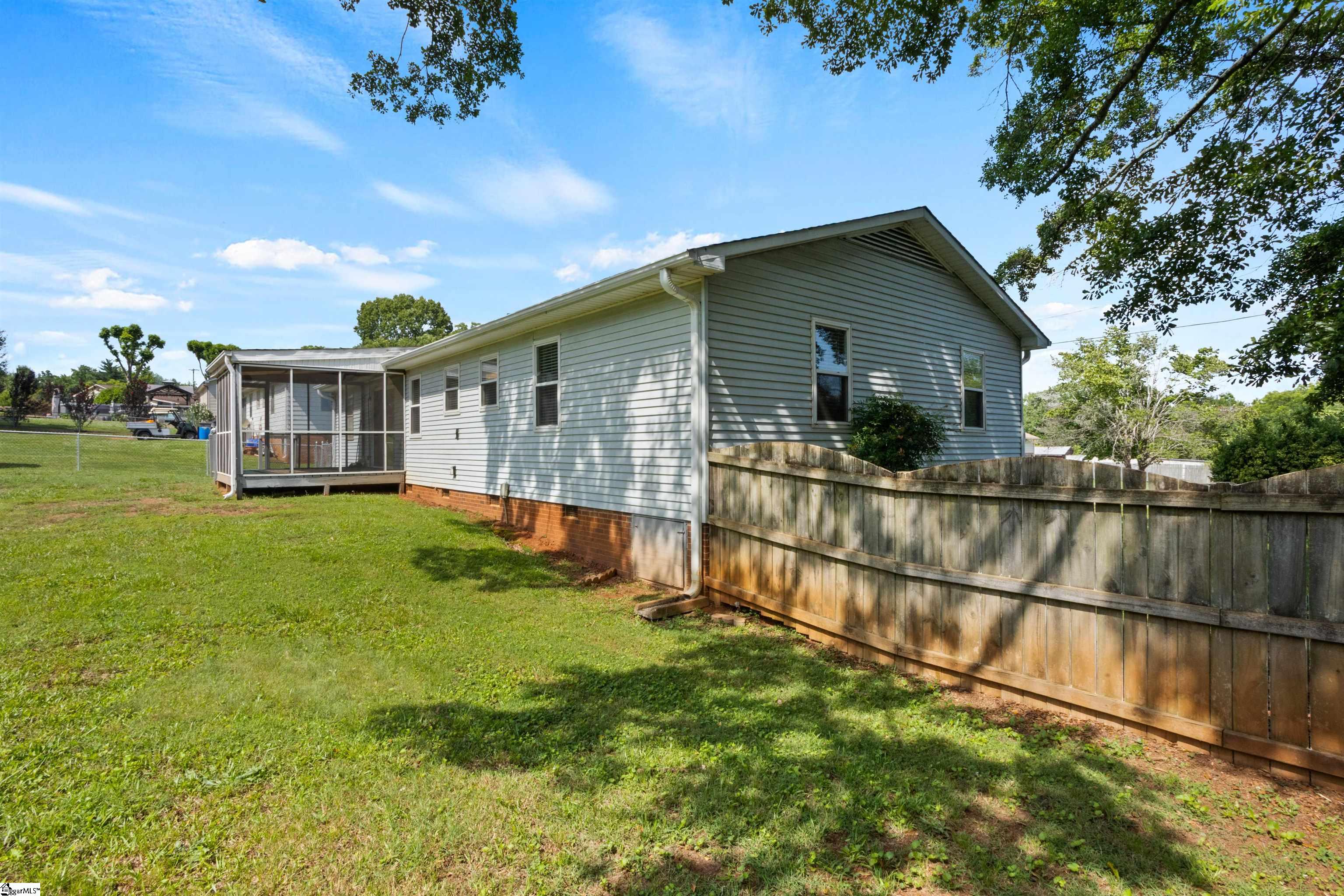 706 Harvey Road Greer, SC 29651 - Photo 23 of 28