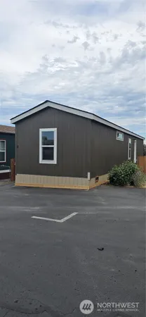 $1,600 | 340 West Prairie Street, Unit 11, Sequim, WA 98382