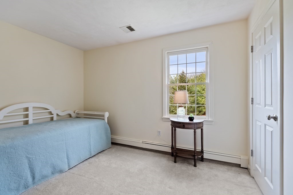 5 Hampton Road Norfolk, MA 02056 - Photo 27 of 41 Gallery Image 27