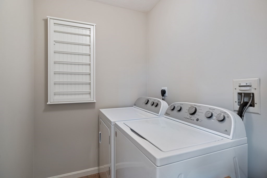 5 Hampton Road Norfolk, MA 02056 - Photo 28 of 41 Gallery Image 28