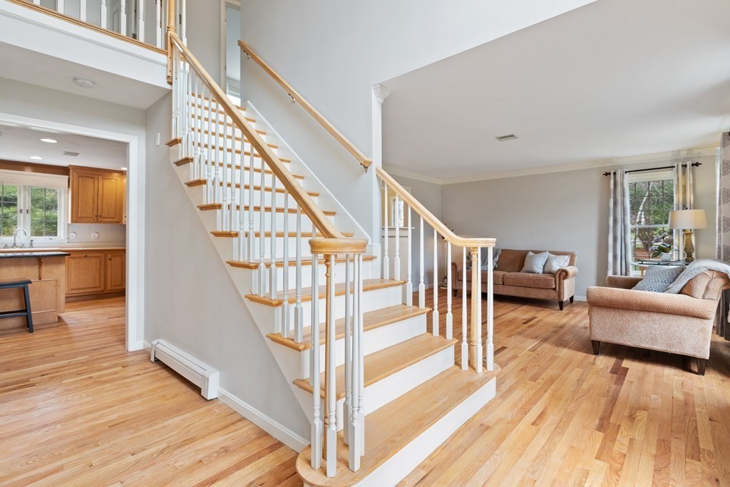 5 Hampton Road Norfolk, MA 02056 - Photo 3 of 41 Gallery Image 3