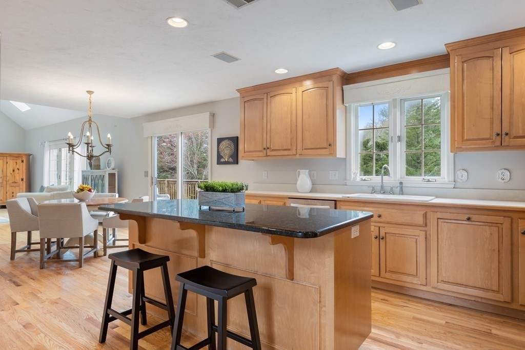 5 Hampton Road Norfolk, MA 02056 - Photo 5 of 41 Gallery Image 5