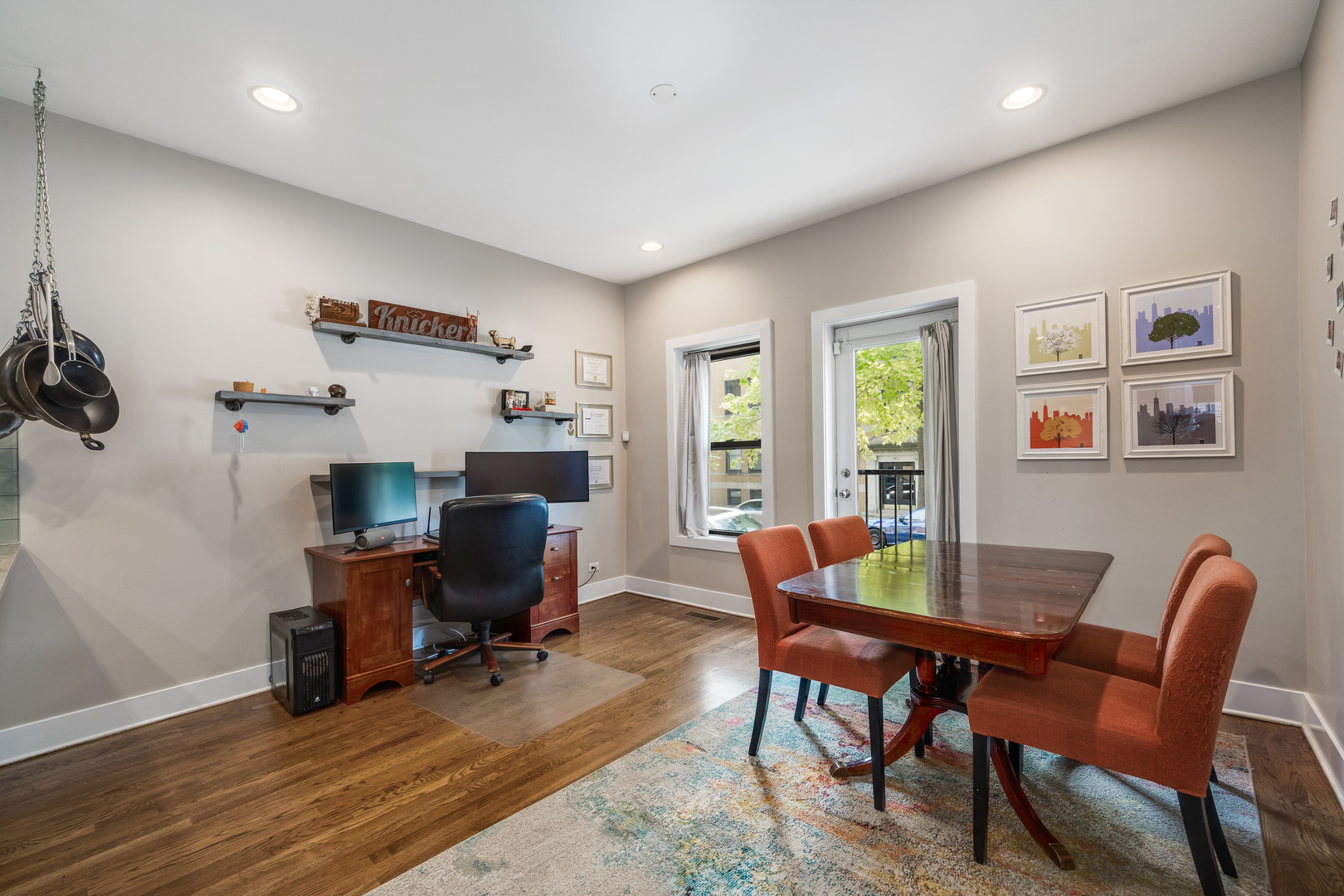 1958 West Byron Street, Unit 2 Chicago, IL 60613 - Photo 3 of 18