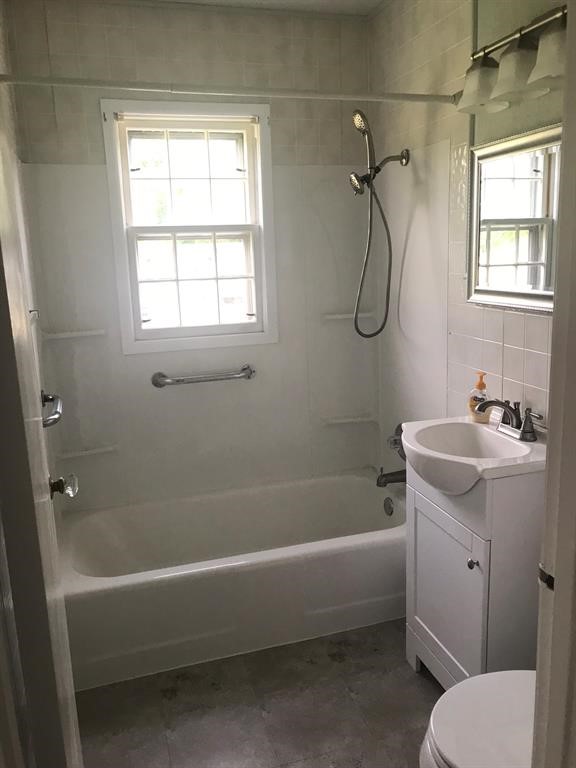 2515 Zimmerly Road Erie, PA 16506 - Photo 11 of 19 Gallery Image 11