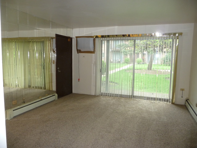 99 East Dundee Road, Unit 1S Wheeling, IL 60090 - Photo 4 of 9