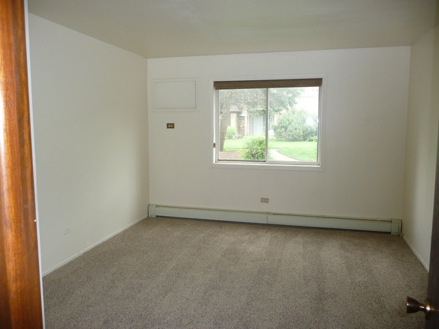 99 East Dundee Road, Unit 1S Wheeling, IL 60090 - Photo 6 of 9