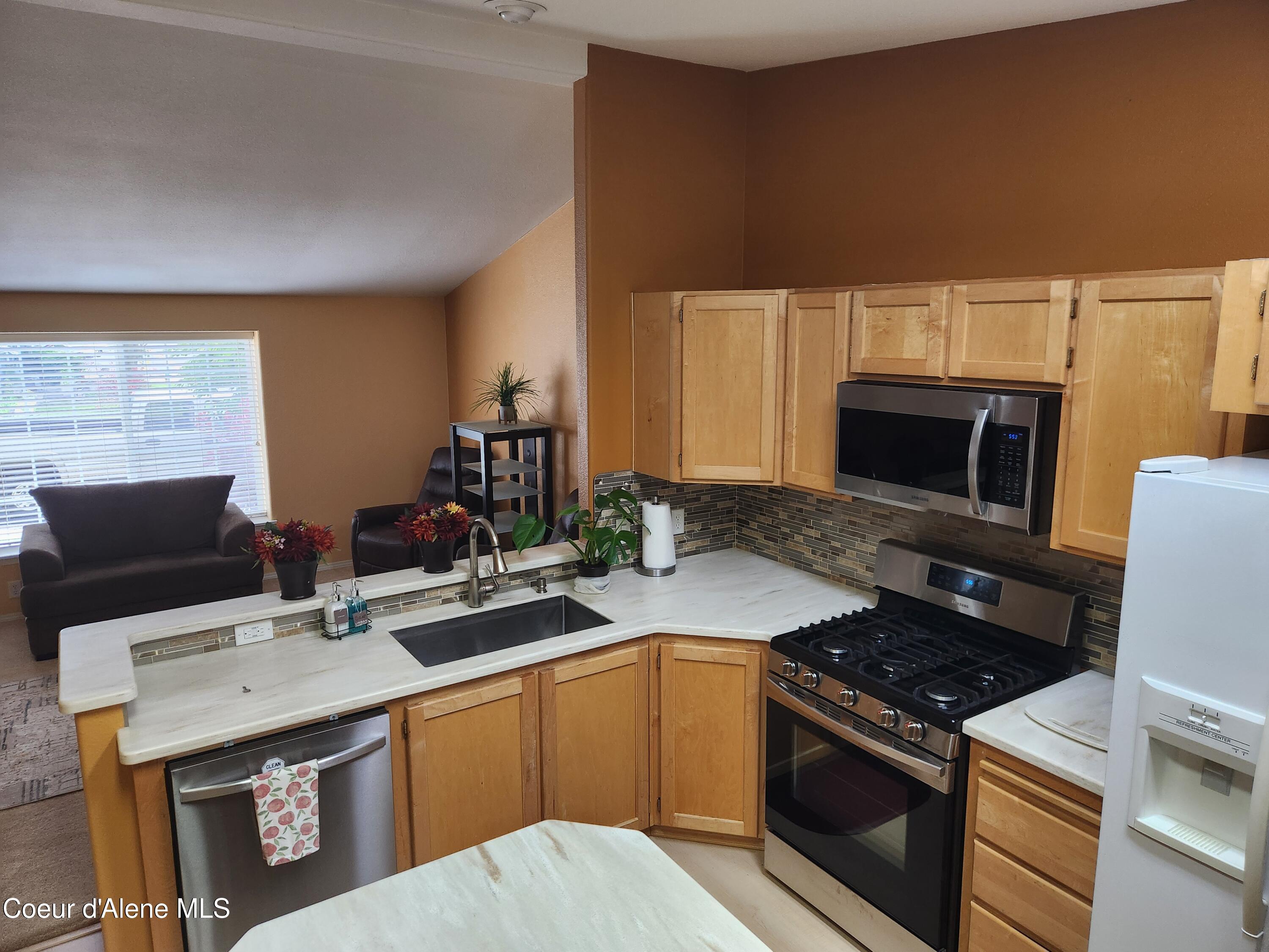 1906 Bounty Loop Hayden, ID 83835 - Photo 23 of 25 1000026077