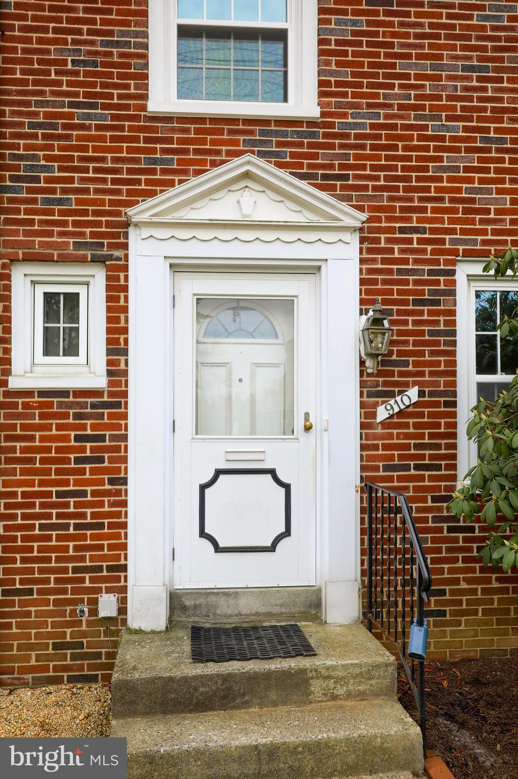 910 Pleasure Road Lancaster, PA 17601 - Photo 5 of 25 Gallery Image 5