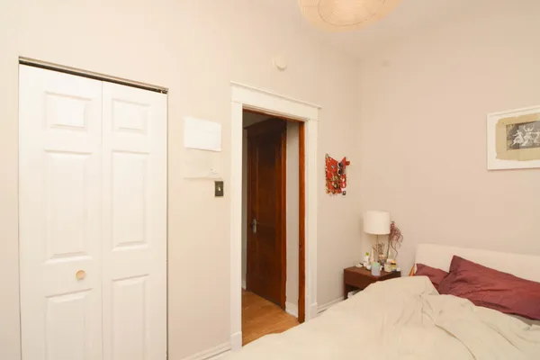 $1,850 | 819 North Campbell Avenue, Unit 1, Chicago, IL 60622