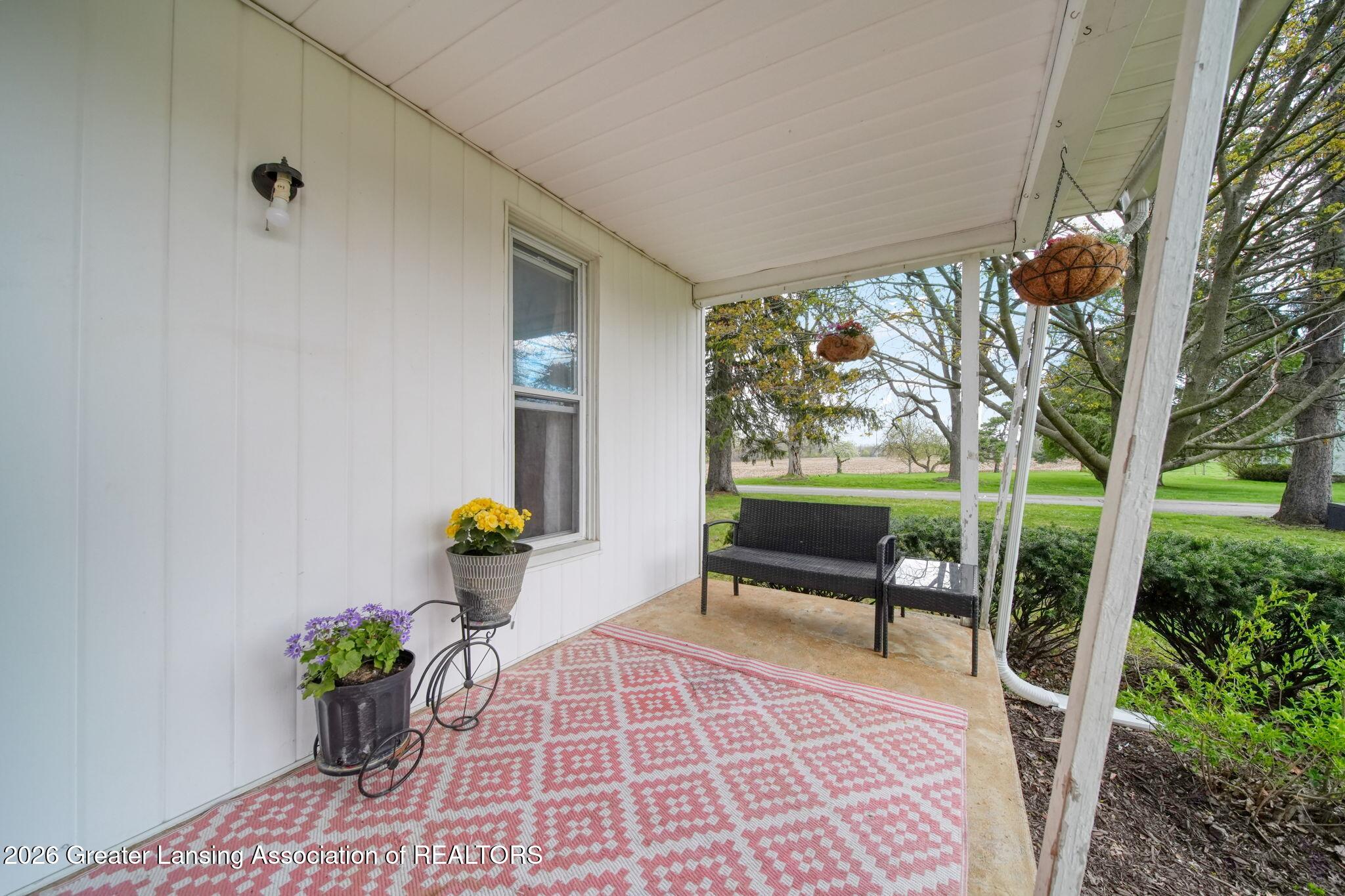 8379 Hall Road Bellevue, MI 49021 - Photo 5 of 68 5-web-or-mls-DSC08628_HDR
