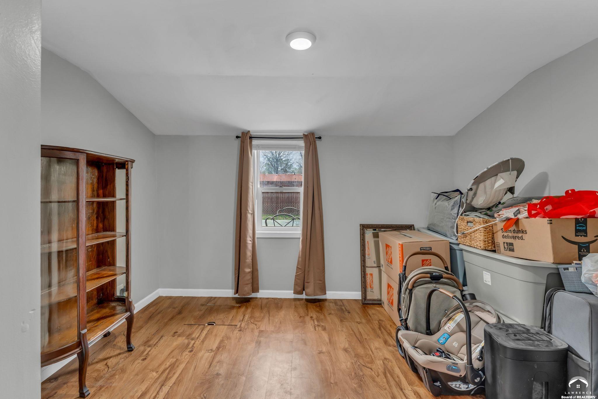 213 Cedar Street Perry, KS 66073 - Photo 22 of 36