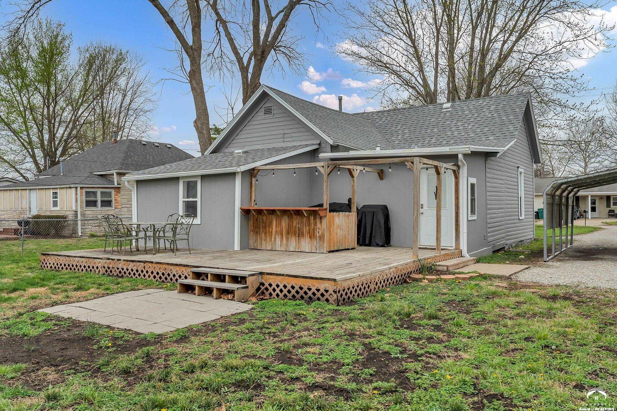 213 Cedar Street Perry, KS 66073 - Photo 33 of 36