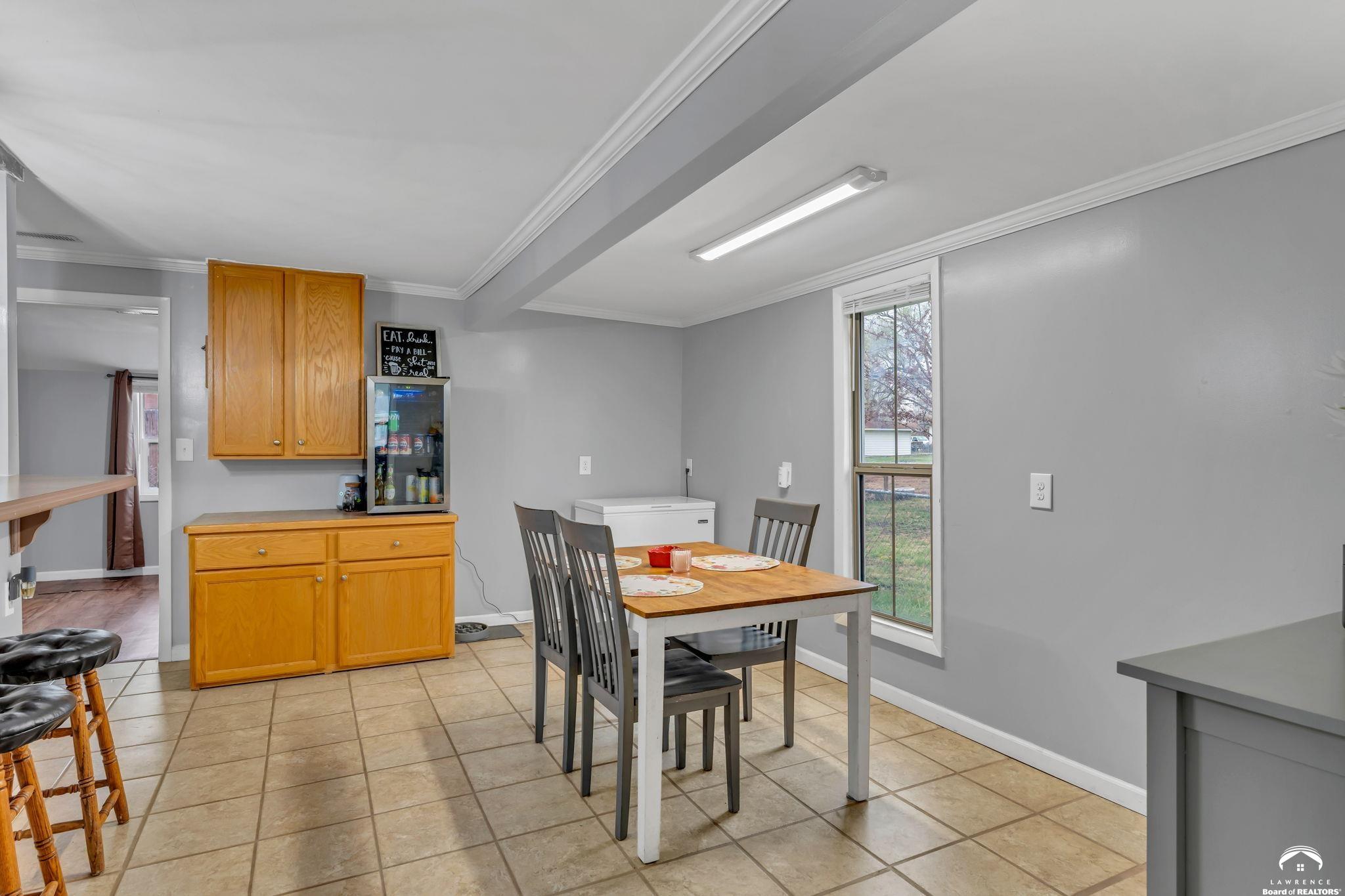 213 Cedar Street Perry, KS 66073 - Photo 9 of 36