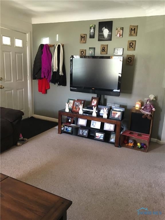 5614 Chippewa Road Toledo, OH 43613 - Photo 5 of 19 Gallery Image 5