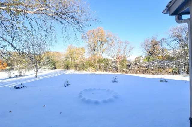 $580,500 | 5700 Woodland Hills Drive, Mount Pleasant, WI 53406