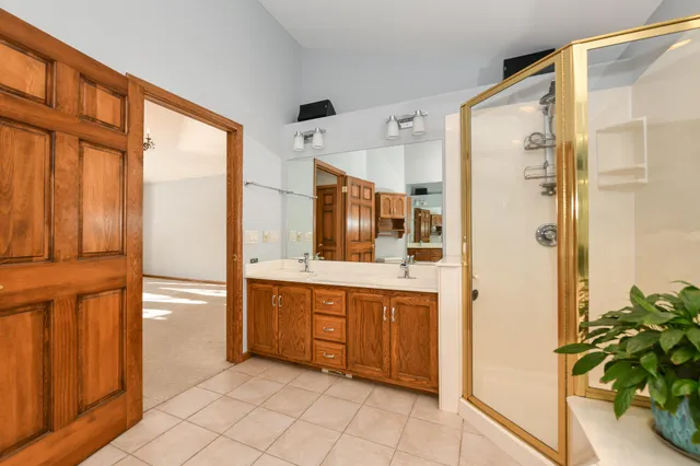 $580,500 | 5700 Woodland Hills Drive, Mount Pleasant, WI 53406