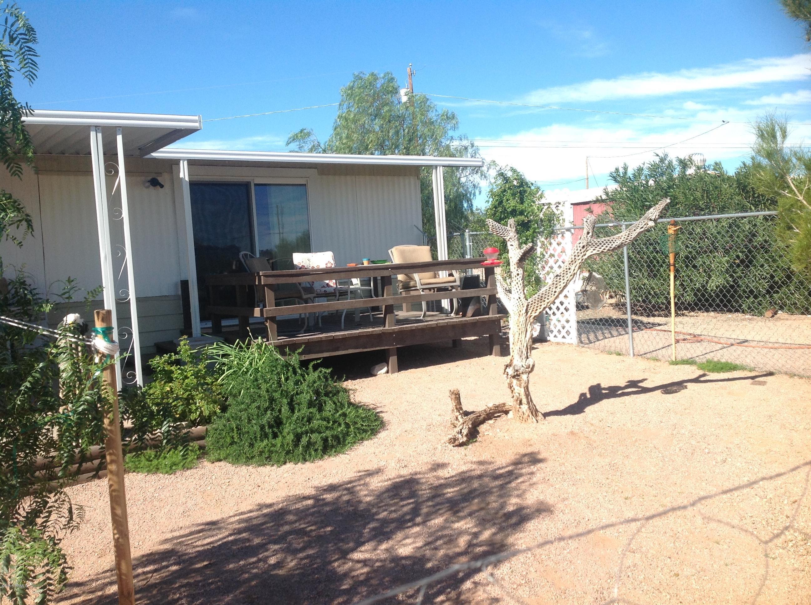 185 North Conestoga Road Apache Junction, AZ 85119 - Photo 7 of 24 Deck