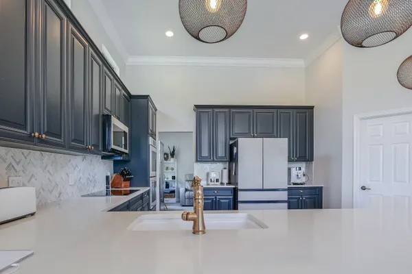 $1,790,000 | 4377 Southwest 140th Avenue, Davie, FL 33330