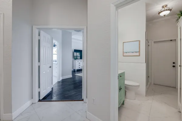 $1,790,000 | 4377 Southwest 140th Avenue, Davie, FL 33330