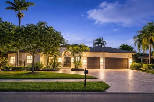 $1,790,000 | 4377 Southwest 140th Avenue, Davie, FL 33330
