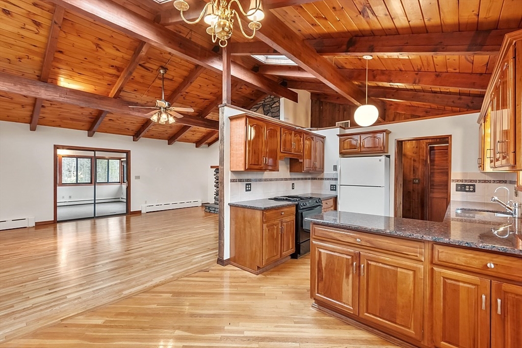480 Farm Road Marlborough, MA 01752 - Photo 12 of 42 Gallery Image 12