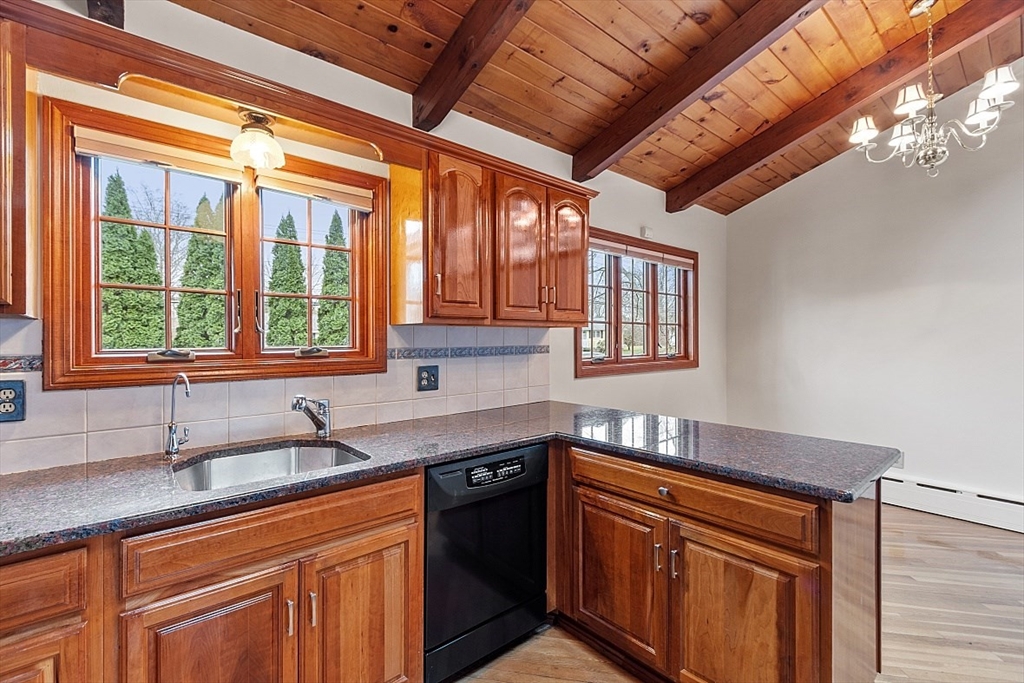 480 Farm Road Marlborough, MA 01752 - Photo 9 of 42 Gallery Image 9