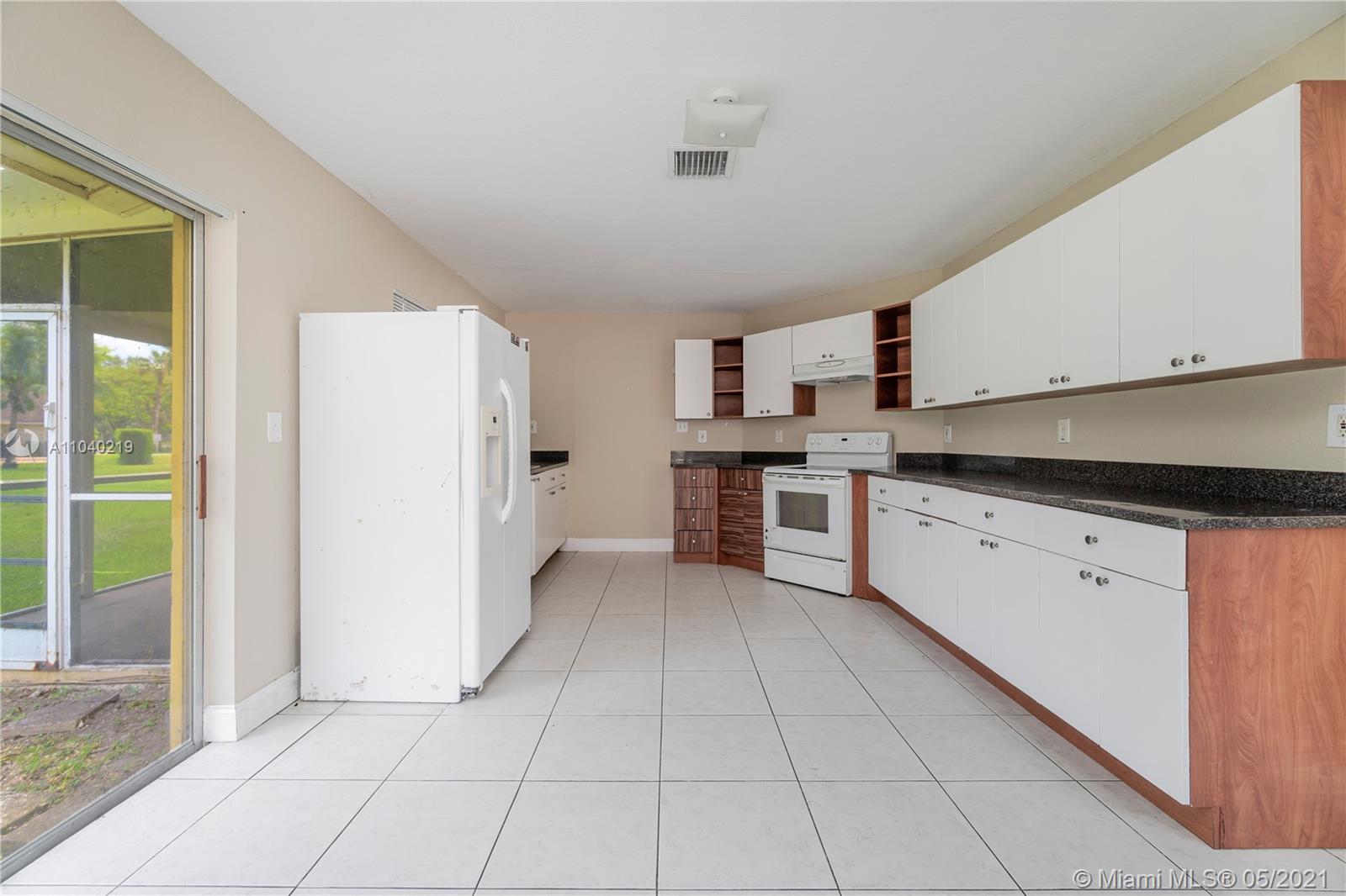 1451 Egret Road Homestead, FL 33035 - Photo 13 of 29