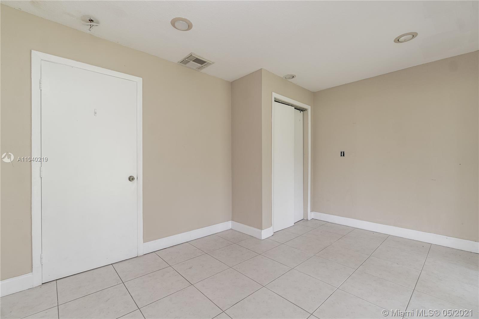 1451 Egret Road Homestead, FL 33035 - Photo 16 of 29