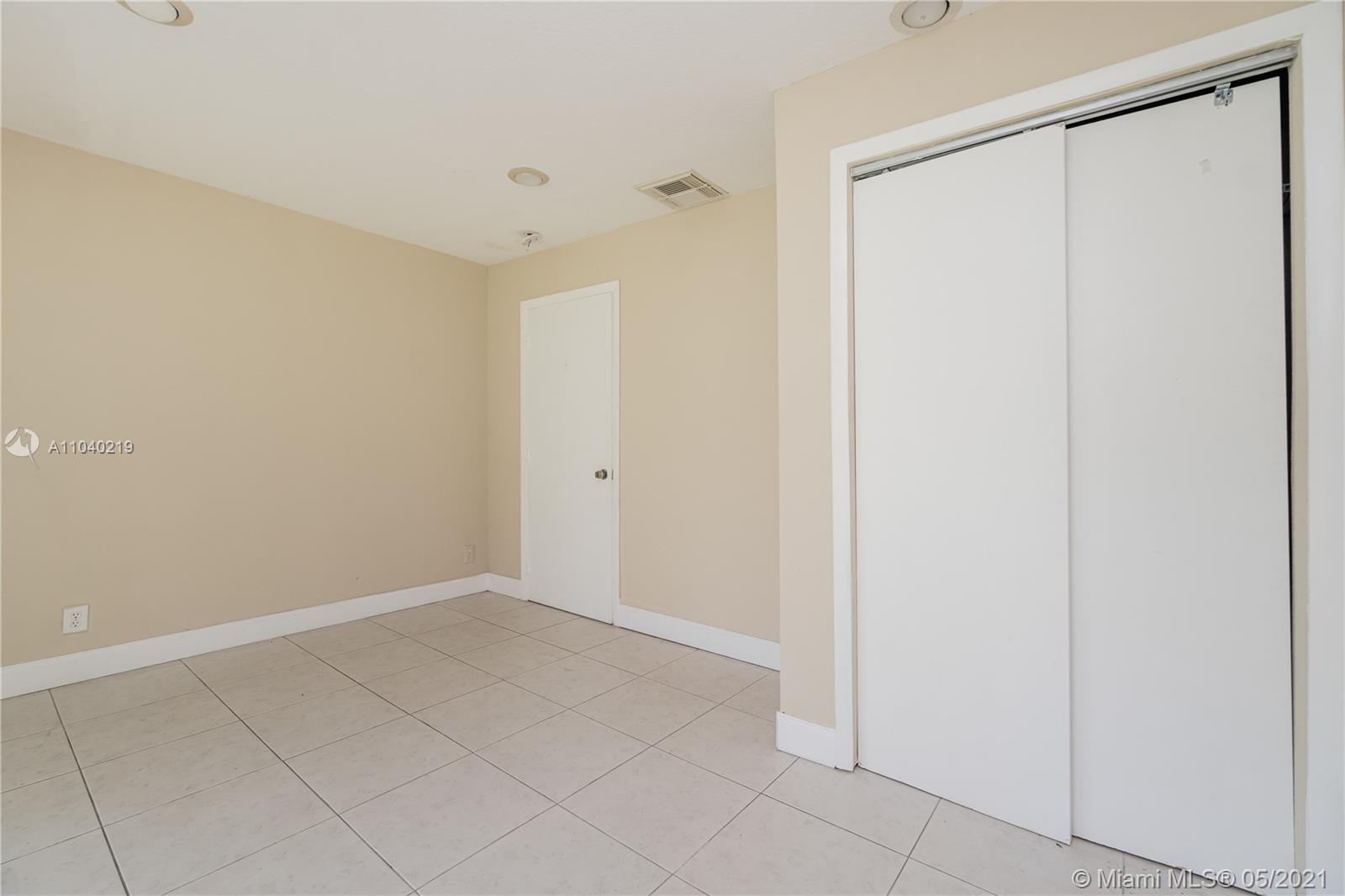 1451 Egret Road Homestead, FL 33035 - Photo 17 of 29