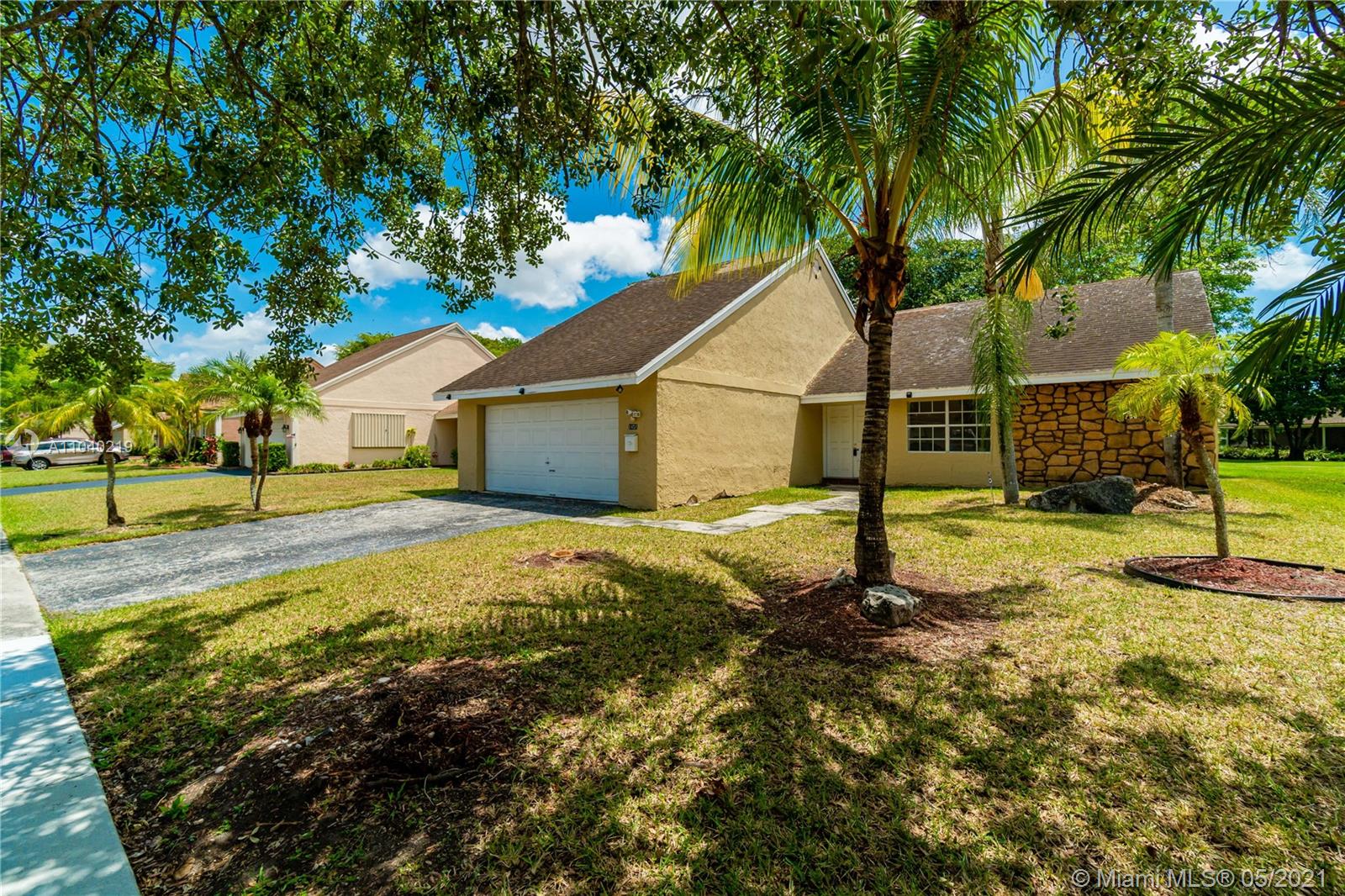 1451 Egret Road Homestead, FL 33035 - Photo 6 of 29