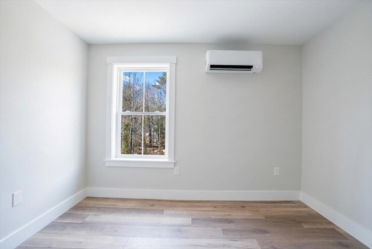 321 Pownal Road Freeport, ME 04032 - Photo 80 of 114 081-2026-04-07_Heather Roy_321 Pownal Rd